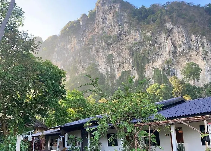 Simple House Ao Nang - B&B